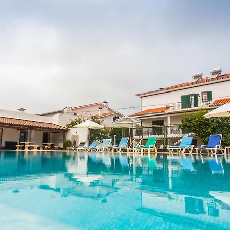 Casa Barao Laranjeiras Πανσιόν Πόντα Ντελγκάντα