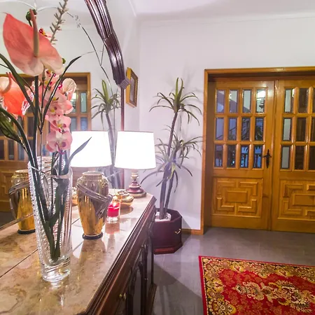 Pensión Casa Barao Laranjeiras Ponta Delgada