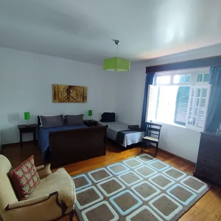 Pensión Casa Barao Laranjeiras Ponta Delgada