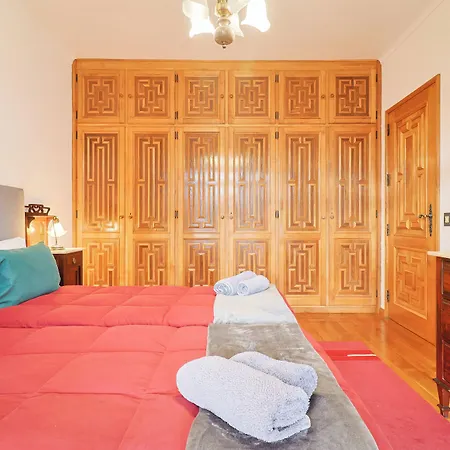 Pensión Casa Barao Laranjeiras Ponta Delgada